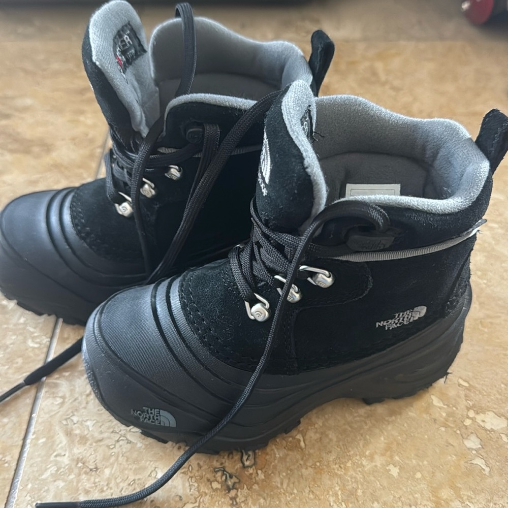 Toddler winter boots